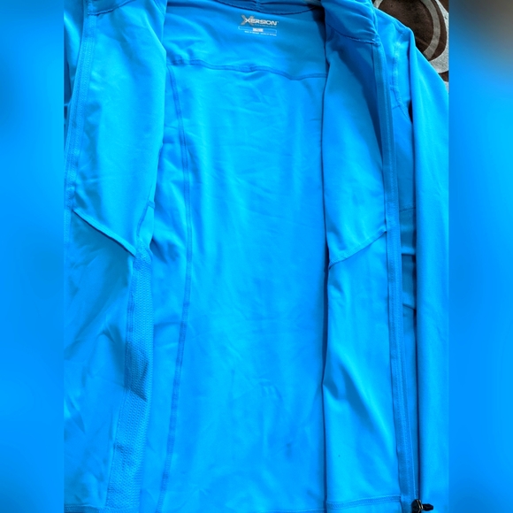 Xersion Women's 4-Way Stretch Jacket - Picture 2 of 9